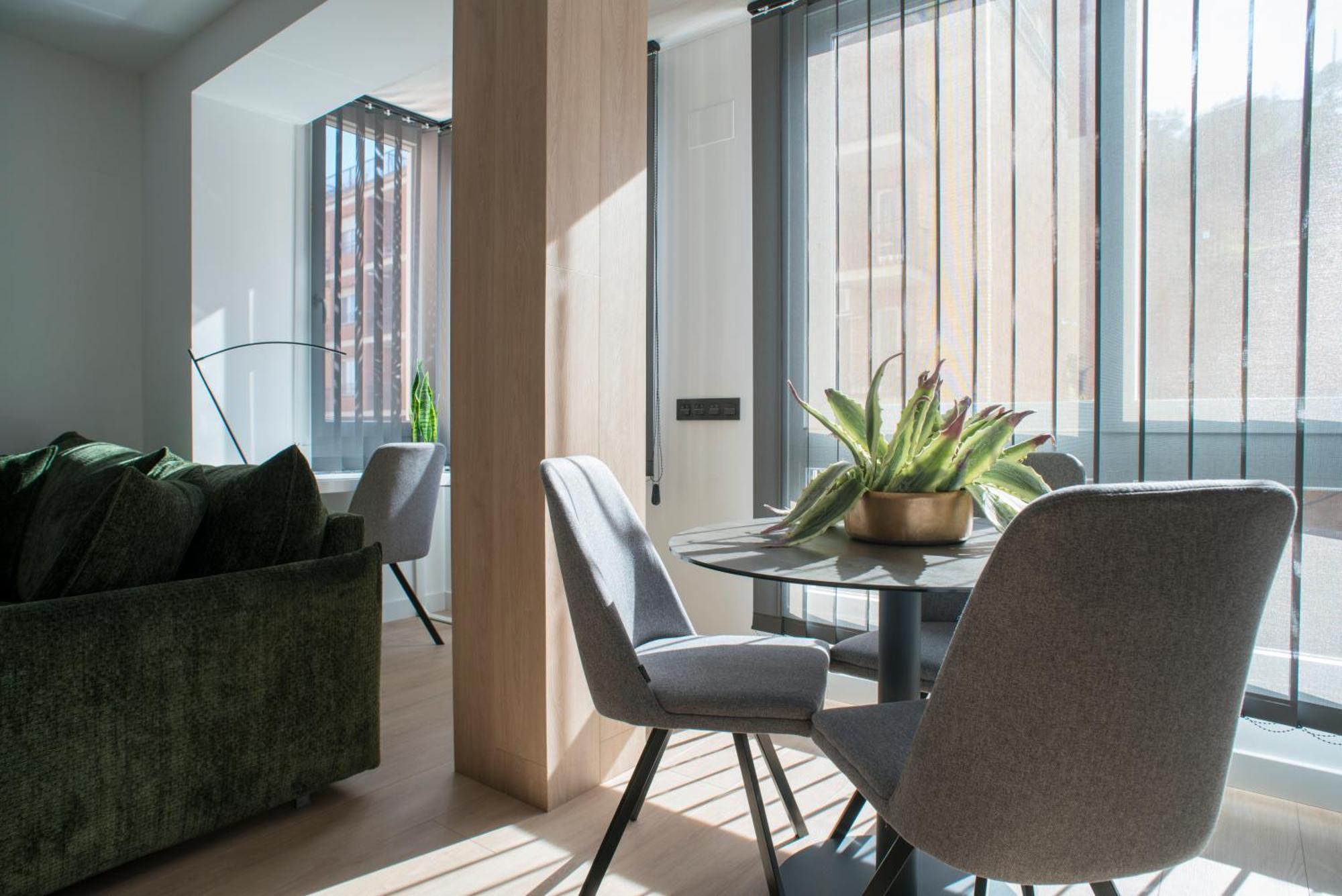 Apartaments Turistics Cardona IV المظهر الخارجي الصورة