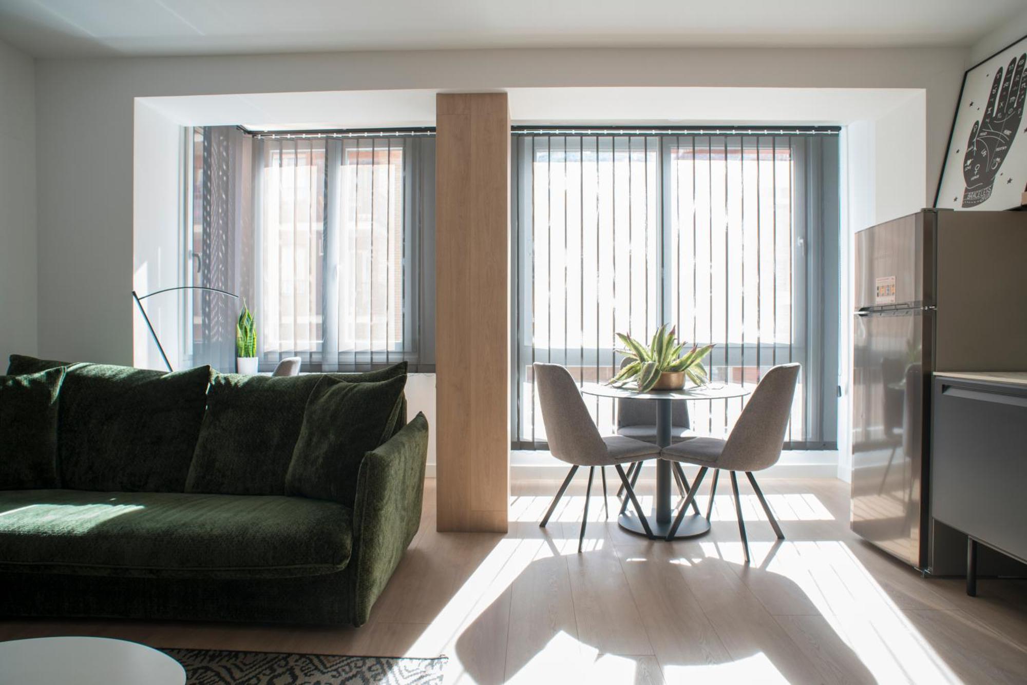 Apartaments Turistics Cardona IV المظهر الخارجي الصورة